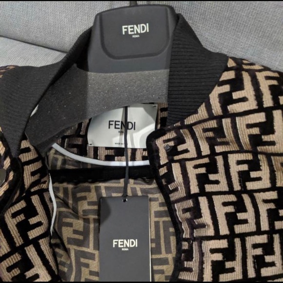 Fendi Black & Gold Bomber Jacket Size 6 (s) - Picture 4 of 5